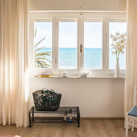 B&B Livia Кастильоне дела Пеская Екстериор снимка