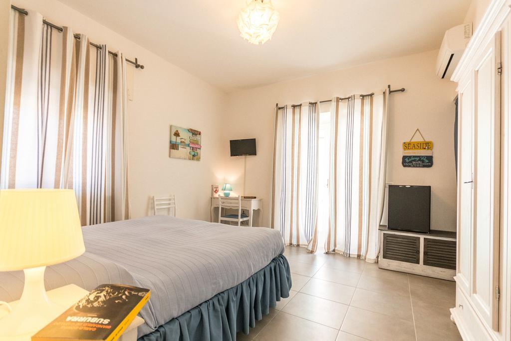 B&B Livia Кастильоне дела Пеская Екстериор снимка