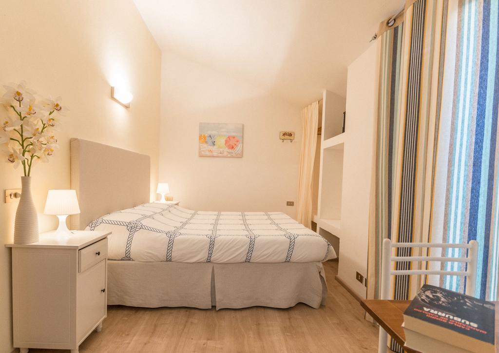 B&B Livia Кастильоне дела Пеская Екстериор снимка